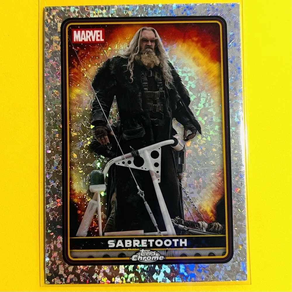 2025 Topps Chrome Deadpool‎ & Wolverine Marvel Sabretooth #41 Mini Diamond